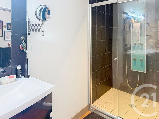 Appartement &agrave; vendre - 4 pi&egrave;ces - 104 m2 - Remiremont - 88 - LORRAINE