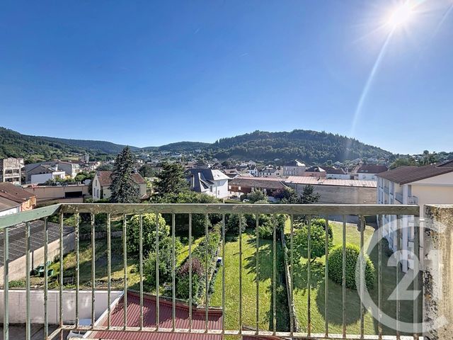 Appartement F3 &agrave; louer - 3 pi&egrave;ces - 87,56 m2 - Remiremont - 88 - LORRAINE
