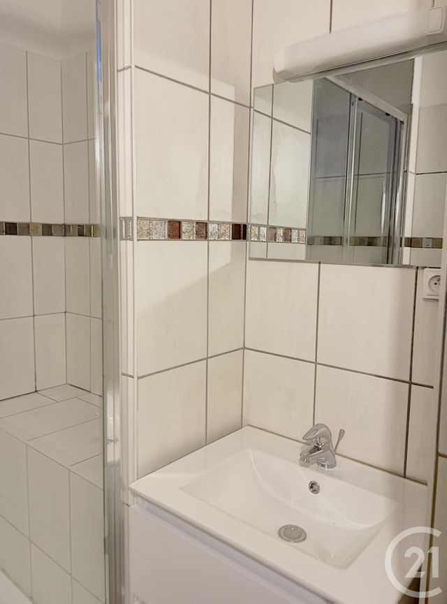 Appartement F4 à vendre - 4 pièces - 65,90 m2 - Le Thillot - 88 - LORRAINE