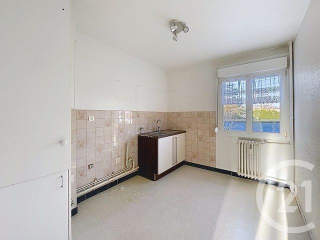 Appartement F4 &agrave; vendre - 4 pi&egrave;ces - 66 m2 - Le Thillot - 88 - LORRAINE