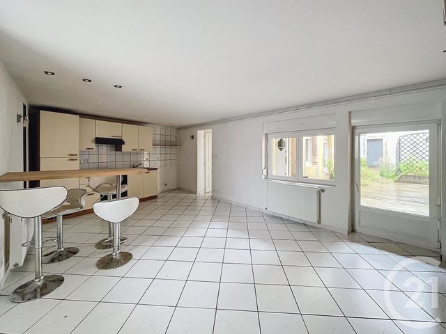 Appartement F4 à vendre - 5 pièces - 88,54 m2 - Remiremont - 88 - LORRAINE