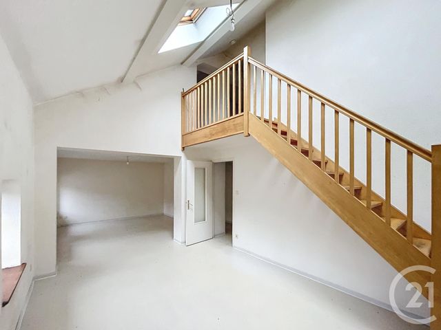 Appartement F4 à vendre - 4 pièces - 99,50 m2 - Remiremont - 88 - LORRAINE