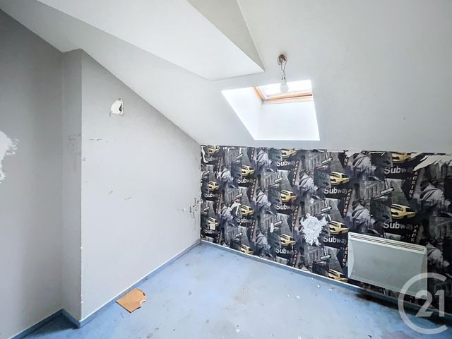 Appartement F4 à vendre - 4 pièces - 99,50 m2 - Remiremont - 88 - LORRAINE