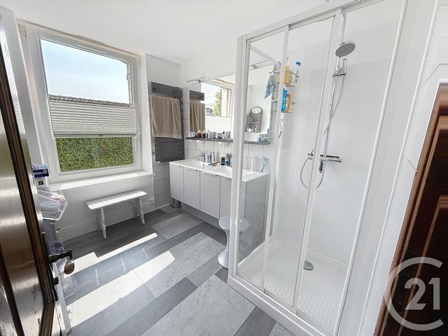 Appartement F4 à vendre - 4 pièces - 106,10 m2 - Remiremont - 88 - LORRAINE