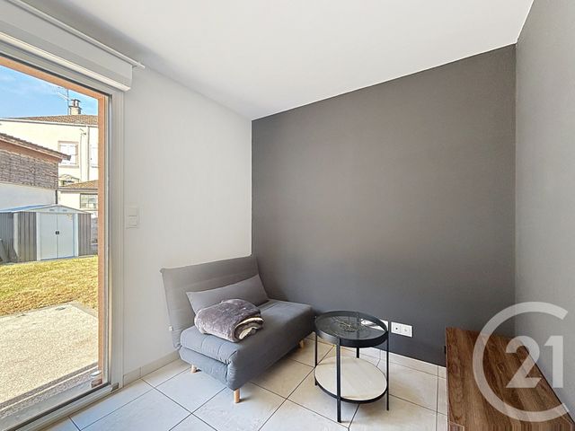 Appartement F2 &agrave; louer - 2 pi&egrave;ces - 29,93 m2 - Remiremont - 88 - LORRAINE