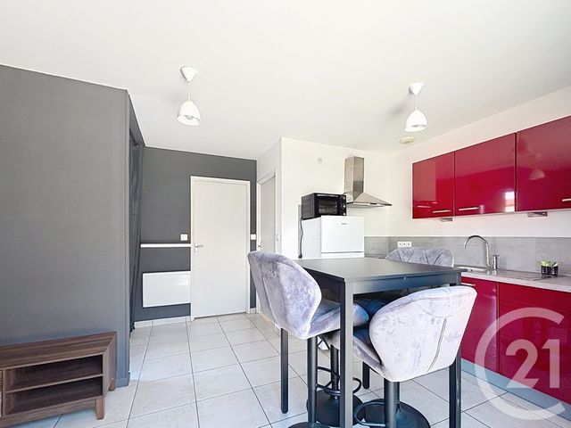 Appartement F2 &agrave; louer - 2 pi&egrave;ces - 29,93 m2 - Remiremont - 88 - LORRAINE