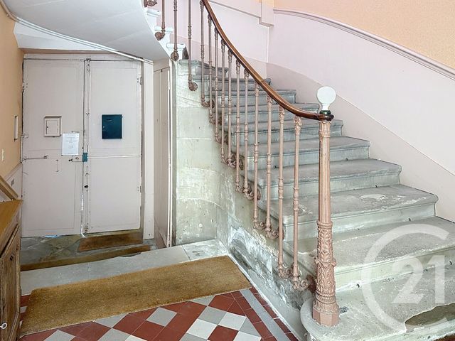 Appartement &agrave; vendre - 6 pi&egrave;ces - 143 m2 - Remiremont - 88 - LORRAINE