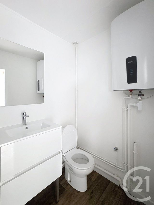 Appartement F1 à louer - 2 pièces - 27,99 m2 - Remiremont - 88 - LORRAINE