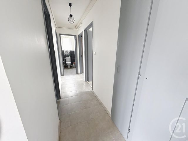 Appartement à vendre - 4 pièces - 74,52 m2 - Remiremont - 88 - LORRAINE