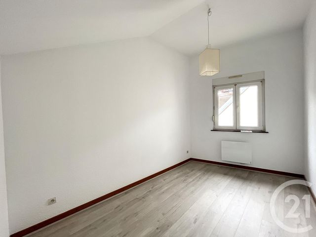 Appartement F2 à louer - 2 pièces - 29,63 m2 - Remiremont - 88 - LORRAINE