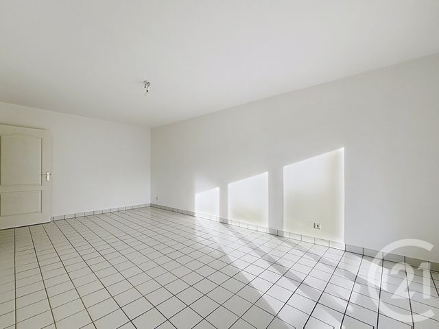 Appartement F3 à louer - 3 pièces - 70 m2 - Remiremont - 88 - LORRAINE
