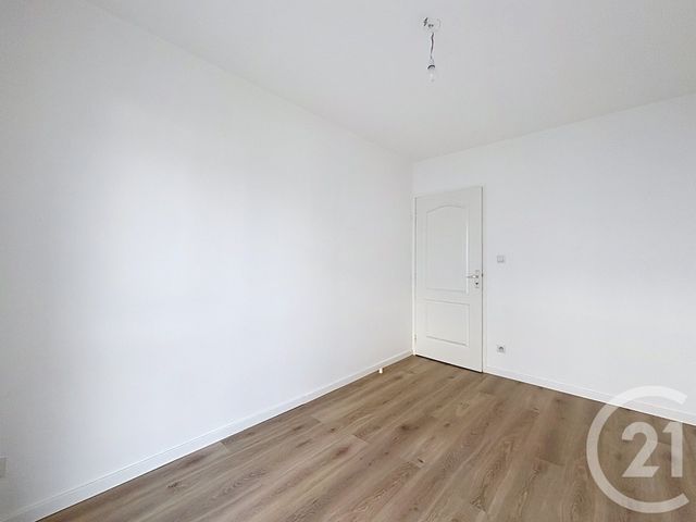 Appartement F3 à louer - 3 pièces - 70 m2 - Remiremont - 88 - LORRAINE