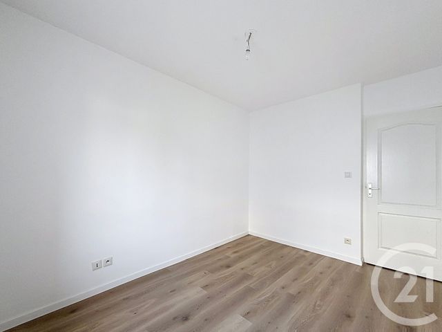 Appartement F3 à louer - 3 pièces - 70 m2 - Remiremont - 88 - LORRAINE