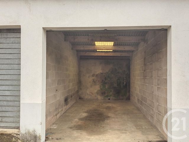 Parking à louer - 12 m2 - Le Syndicat - 88 - LORRAINE