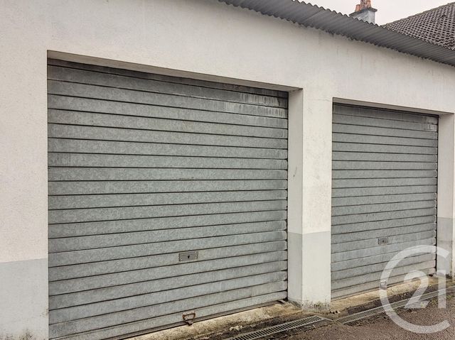 Parking à louer - 12 m2 - Le Syndicat - 88 - LORRAINE