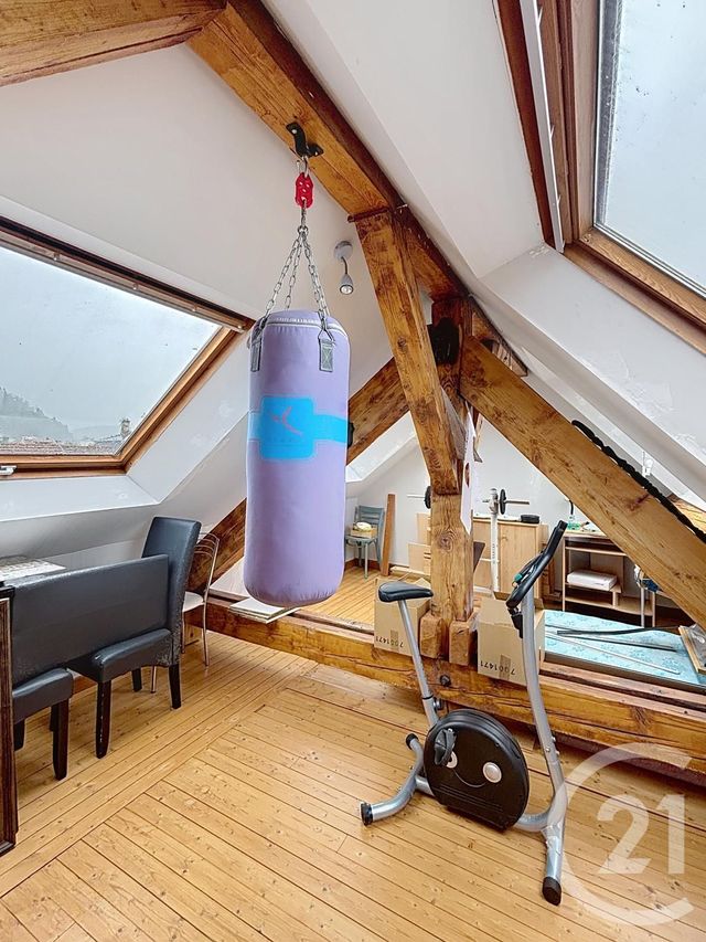 Appartement F4 à vendre - 5 pièces - 106,40 m2 - Remiremont - 88 - LORRAINE