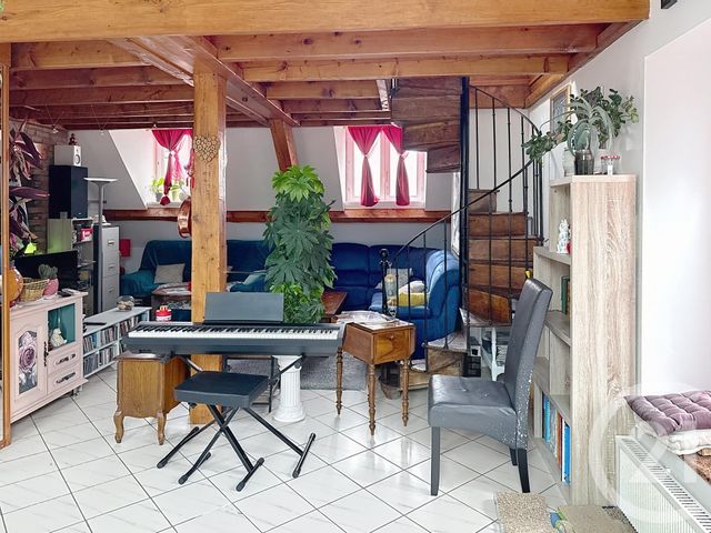 Appartement F4 à vendre - 5 pièces - 106,40 m2 - Remiremont - 88 - LORRAINE