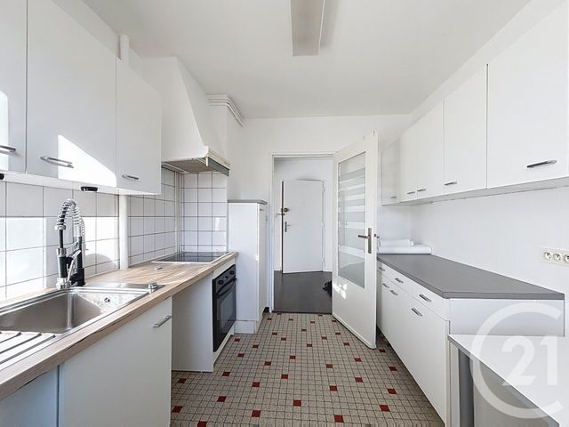 Appartement F3 &agrave; louer - 3 pi&egrave;ces - 65 m2 - Remiremont - 88 - LORRAINE