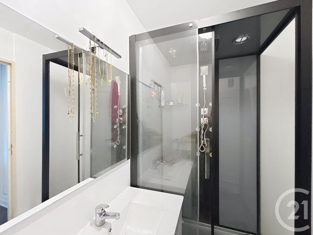 Appartement F3 à louer - 3 pièces - 65 m2 - Remiremont - 88 - LORRAINE