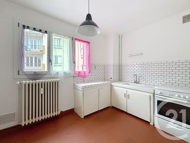 Appartement F2 à louer - 2 pièces - 56,17 m2 - Remiremont - 88 - LORRAINE