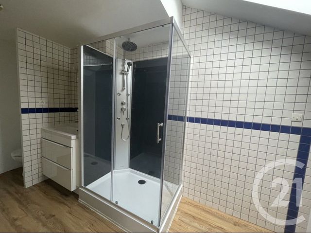 Appartement F3 à louer - 3 pièces - 72,07 m2 - Remiremont - 88 - LORRAINE