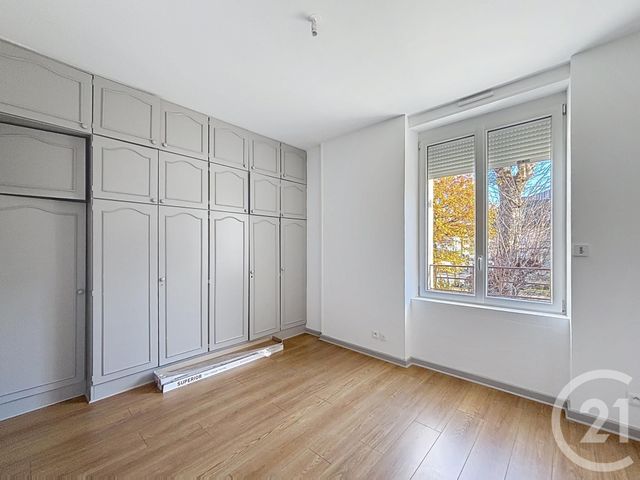 Appartement F5 &agrave; louer - 5 pi&egrave;ces - 91 m2 - Le Thillot - 88 - LORRAINE