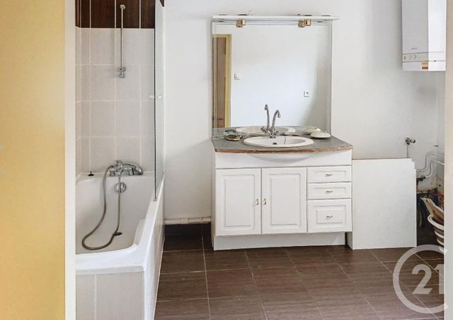 Appartement F2 à louer - 2 pièces - 48,33 m2 - Epinal - 88 - LORRAINE