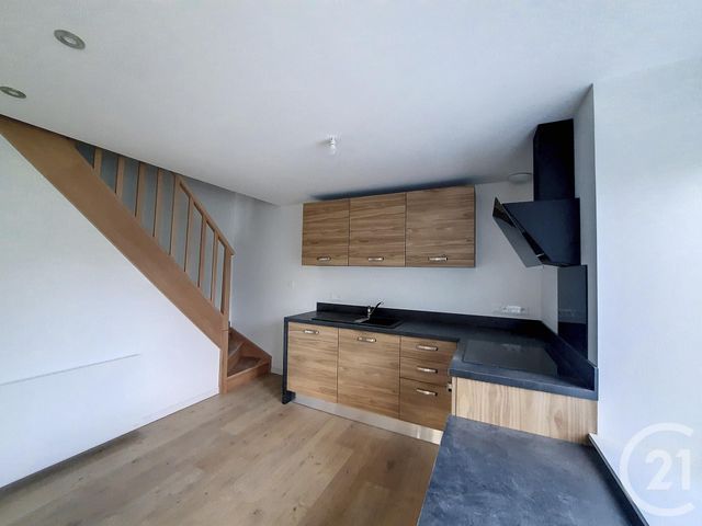 Appartement F4 &agrave; louer - 4 pi&egrave;ces - 85,79 m2 - Pouxeux - 88 - LORRAINE