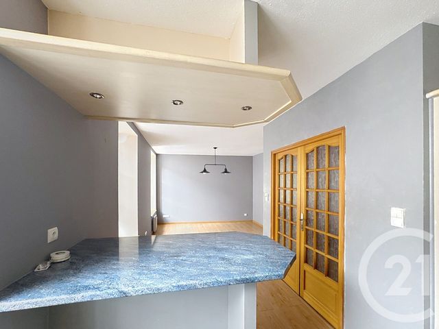 Appartement F4 &agrave; louer - 4 pi&egrave;ces - 71,92 m2 - Remiremont - 88 - LORRAINE