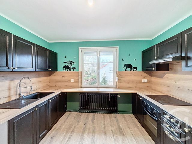 Appartement F3 &agrave; louer - 3 pi&egrave;ces - 71,97 m2 - Remiremont - 88 - LORRAINE