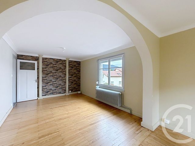 Appartement F3 &agrave; louer - 3 pi&egrave;ces - 71,97 m2 - Remiremont - 88 - LORRAINE