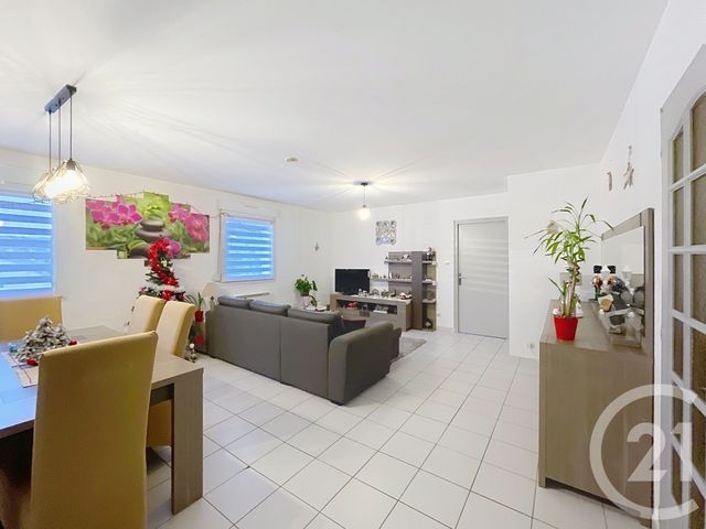 Appartement F3 &agrave; louer - 3 pi&egrave;ces - 87,58 m2 - Epinal - 88 - LORRAINE