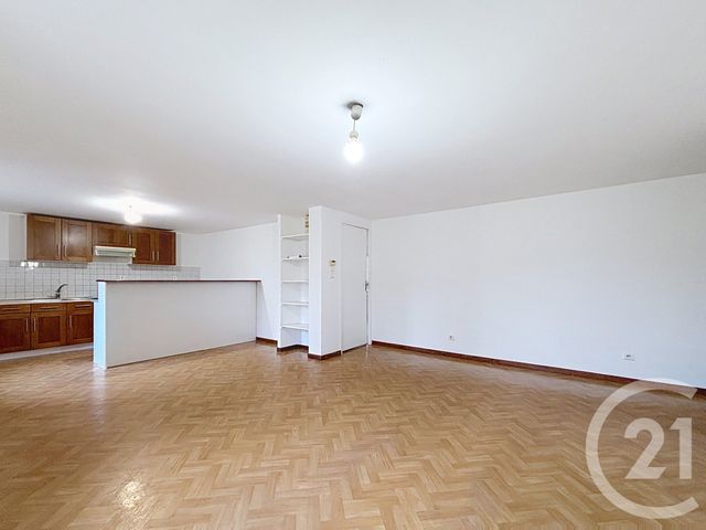 Appartement F4 à louer ST ETIENNE LES REMIREMONT