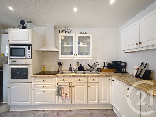 Appartement F3 &agrave; louer - 3 pi&egrave;ces - 57,43 m2 - Remiremont - 88 - LORRAINE