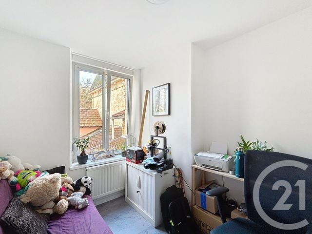 Appartement F3 &agrave; louer - 3 pi&egrave;ces - 57,43 m2 - Remiremont - 88 - LORRAINE