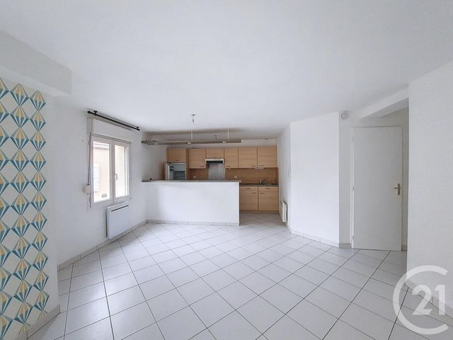 Appartement F2 &agrave; louer - 2 pi&egrave;ces - 45,72 m2 - Remiremont - 88 - LORRAINE