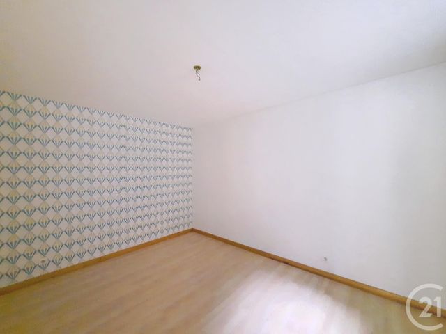 Appartement F2 &agrave; louer - 2 pi&egrave;ces - 45,72 m2 - Remiremont - 88 - LORRAINE