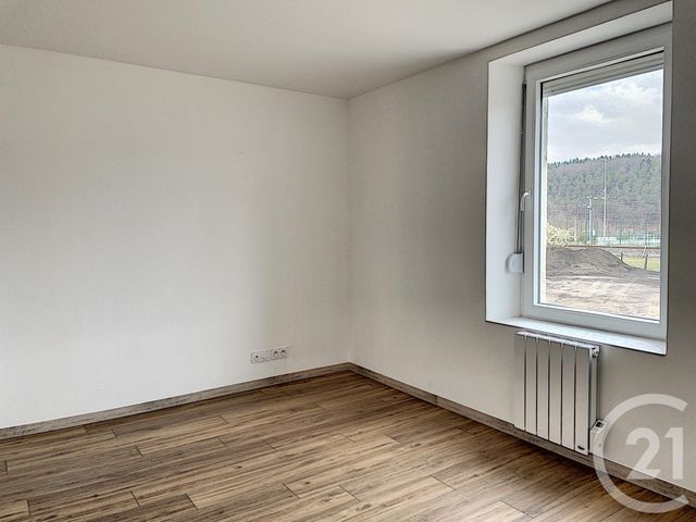Appartement F3 &agrave; louer - 3 pi&egrave;ces - 62 m2 - Pouxeux - 88 - LORRAINE
