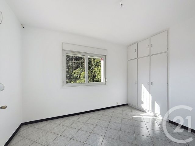 Appartement F3 &agrave; louer - 3 pi&egrave;ces - 83,61 m2 - St Nabord - 88 - LORRAINE