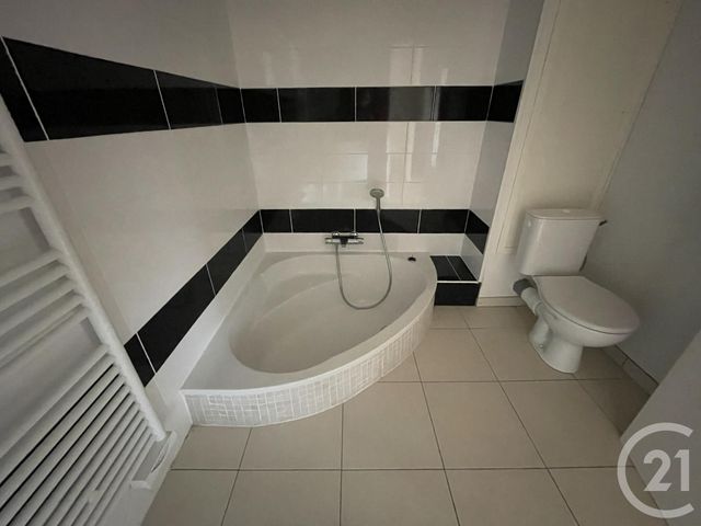 Appartement F2 &agrave; louer - 2 pi&egrave;ces - 46,39 m2 - Epinal - 88 - LORRAINE