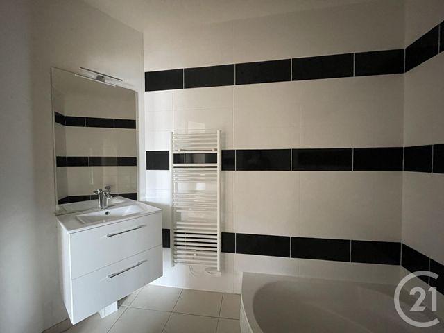 Appartement F2 &agrave; louer - 2 pi&egrave;ces - 46,39 m2 - Epinal - 88 - LORRAINE