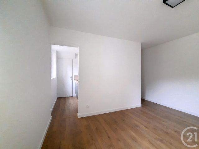 Appartement F1 &agrave; louer - 1 pi&egrave;ce - 20,34 m2 - Remiremont - 88 - LORRAINE