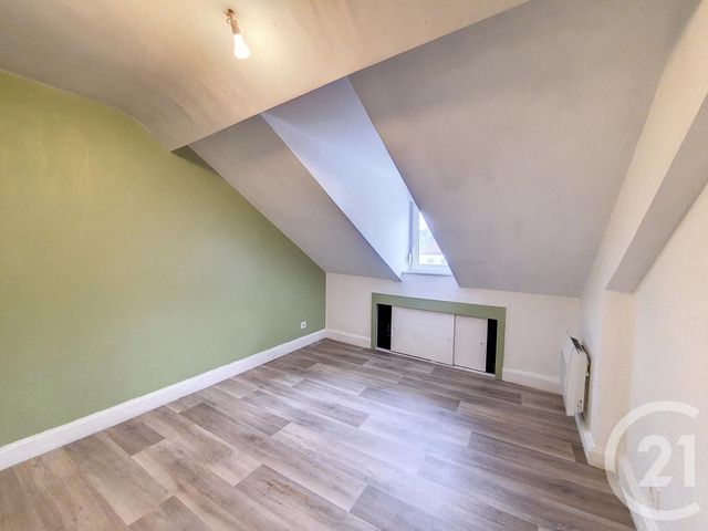 Appartement F6 &agrave; louer - 7 pi&egrave;ces - 182,46 m2 - Remiremont - 88 - LORRAINE