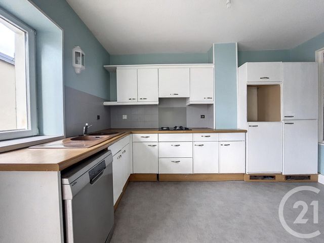 Appartement F6 &agrave; louer - 7 pi&egrave;ces - 182,46 m2 - Remiremont - 88 - LORRAINE