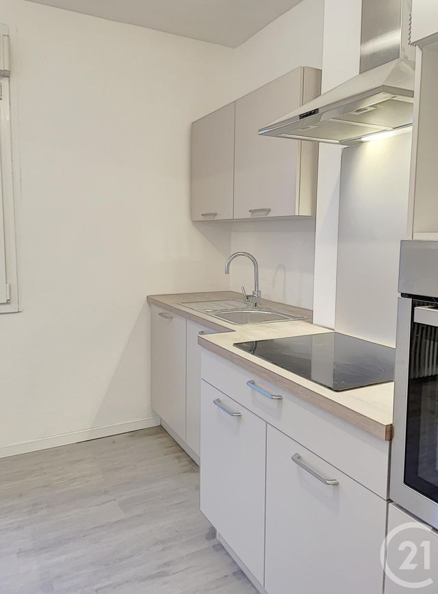 Appartement F4 &agrave; louer - 4 pi&egrave;ces - 66,34 m2 - Le Thillot - 88 - LORRAINE
