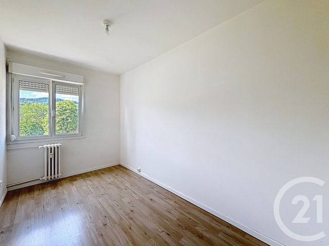Appartement F4 &agrave; louer - 4 pi&egrave;ces - 66,34 m2 - Le Thillot - 88 - LORRAINE