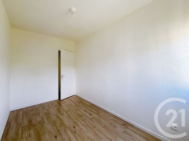 Appartement F4 &agrave; louer - 4 pi&egrave;ces - 66,34 m2 - Le Thillot - 88 - LORRAINE