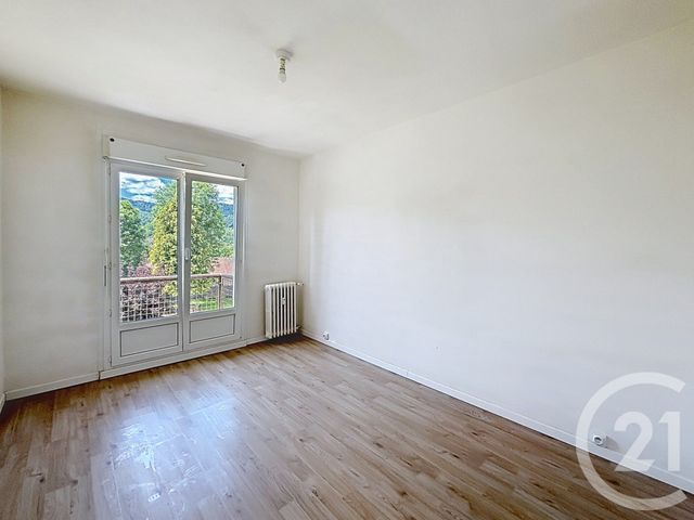 Appartement F4 &agrave; louer - 4 pi&egrave;ces - 66,34 m2 - Le Thillot - 88 - LORRAINE