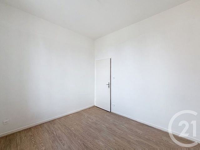 Appartement F2 &agrave; louer - 2 pi&egrave;ces - 46,86 m2 - Remiremont - 88 - LORRAINE