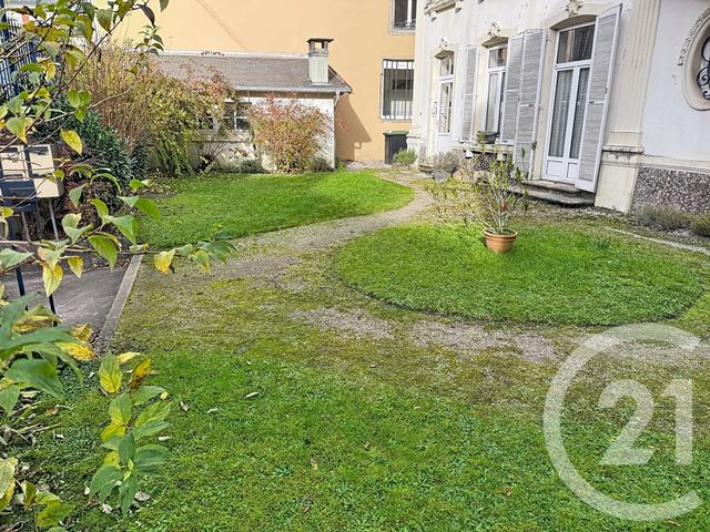 Appartement F4 &agrave; vendre - 5 pi&egrave;ces - 106,40 m2 - Remiremont - 88 - LORRAINE